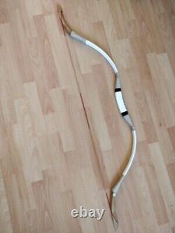60 lbs Traditional Handmade Recurve Bow Longbow Cowhide Horsebow for Hunting