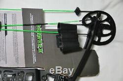 Barnett X-2 BowFishing Bow with Muzzy Reel Retriever & Fishing Arrow