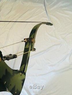 Bow Fishing Oneida TOMCAT Eagle Bow Fishing Hunt Right Med 25-50-70 Excellent