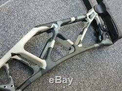Elite Ritual 27 to 30 Right-Hand 50# to 60# Archery Compound Hunting Bow Vias