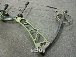 Elite Tempo 28 to 32 Draw 60# to 70# Right Hand Archery Compound Hunting Bow