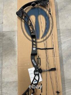 Elite victory 37 Bow right handed NEW open Box