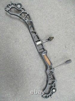 Mathews Halon-5 RH Riser + 70# Limbs Archery Spare Parts -Build your own bow