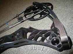 Mathews V3 27 Right-Hand 60# to 75# Black 25 to 29½ Compound Hunting Bow New