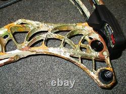 Mathews V3 31 Right-Hand 60# to 75# First Lite Specter 26 to 30½ Hunting Bow
