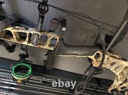 Mathews vertix compound bow with cases, arrows and target block