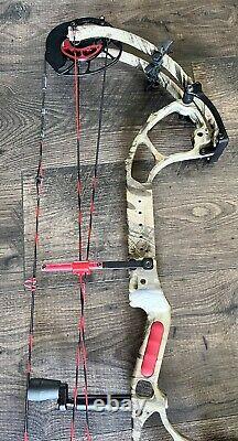PSE DNA SP Compound Bow 24.5-30 60-70# 345 FPS Great Condition