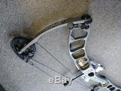 Prime Centergy Right Hand 29.5 Draw 50# to 60# Archery Compound Hunting Bow